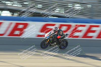 media/Nov-26-2022-Fastrack Riders (Sat) [[b001e85eef]]/Level 3/Session 1 Front Straight/